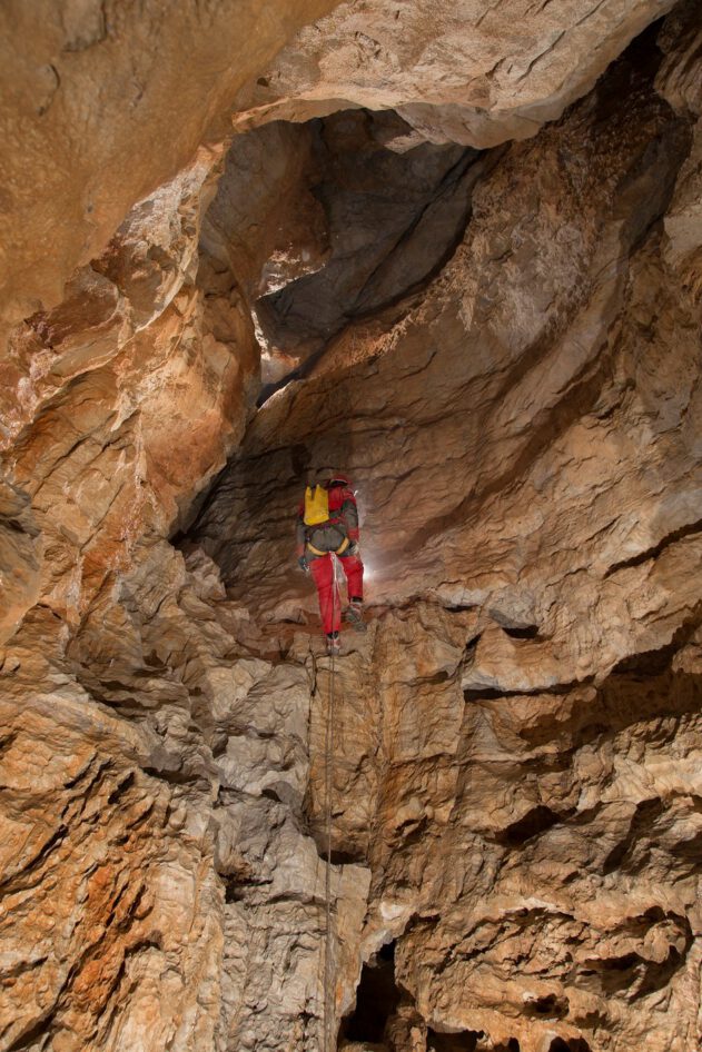 primo pozzo della grotta