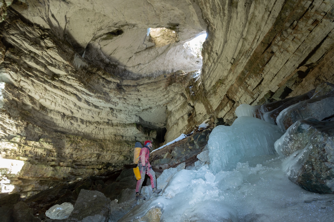il ghiaccio in grotta